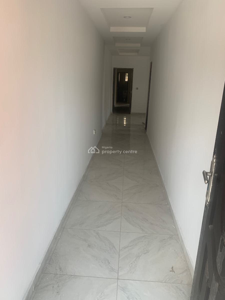 Newly Renovated 2 Bedroom Apartment, Kolawole Eboda Street, Alapere, Ketu, Lagos, Flat / Apartment for Rent
