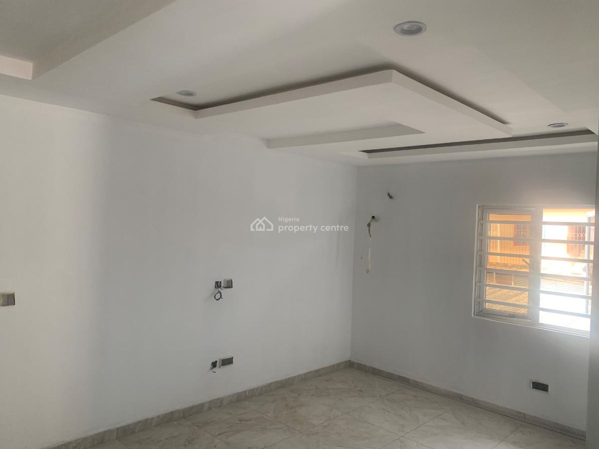 Newly Renovated 2 Bedroom Apartment, Kolawole Eboda Street, Alapere, Ketu, Lagos, Flat / Apartment for Rent