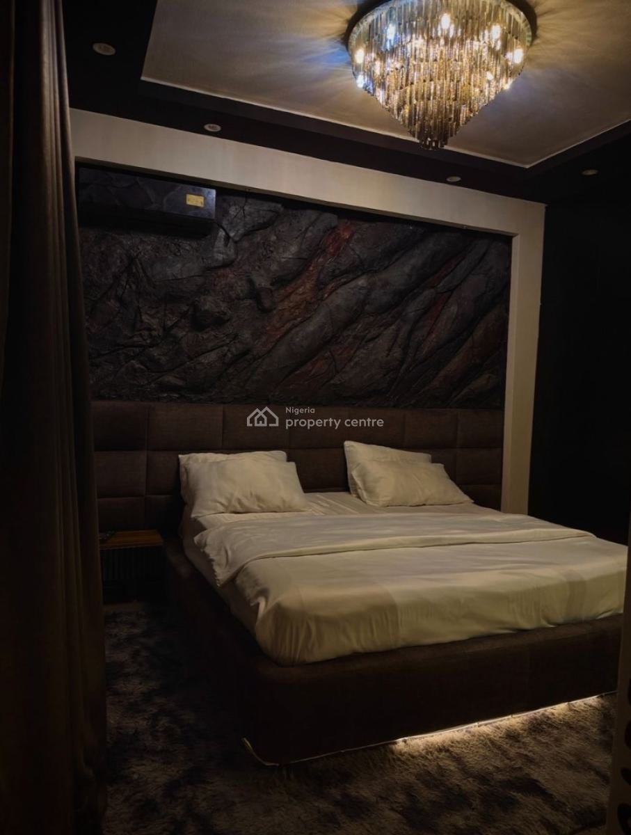 Luxury 1 Bedroom Apartment, Lekki Phase 1, Lekki, Lagos, Flat / Apartment Short Let