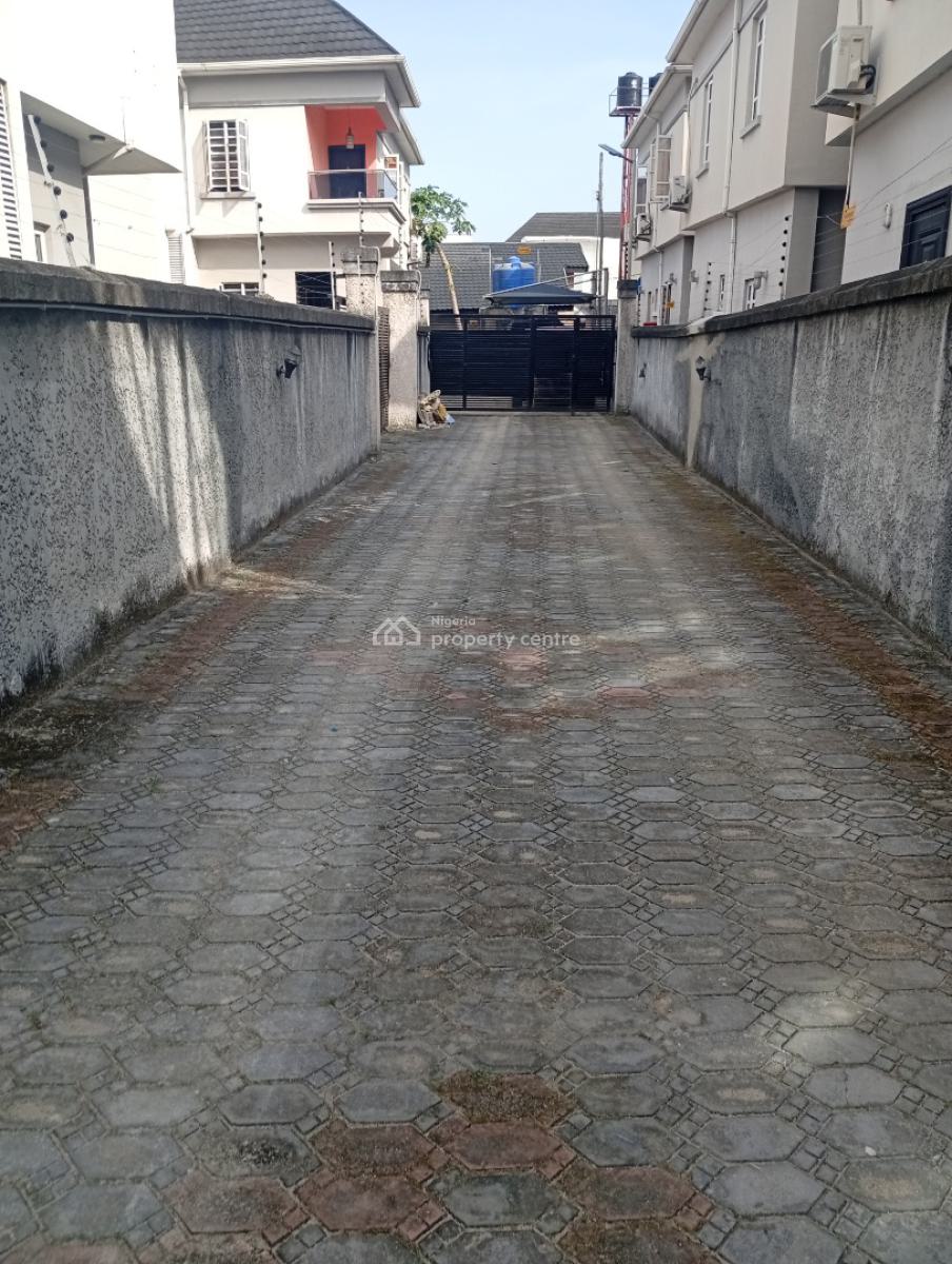 Excellent Semi Detached 3 Bedroom Duplex with Room Bq, Thomas Estate, Ajah, Lagos, Semi-detached Duplex for Sale