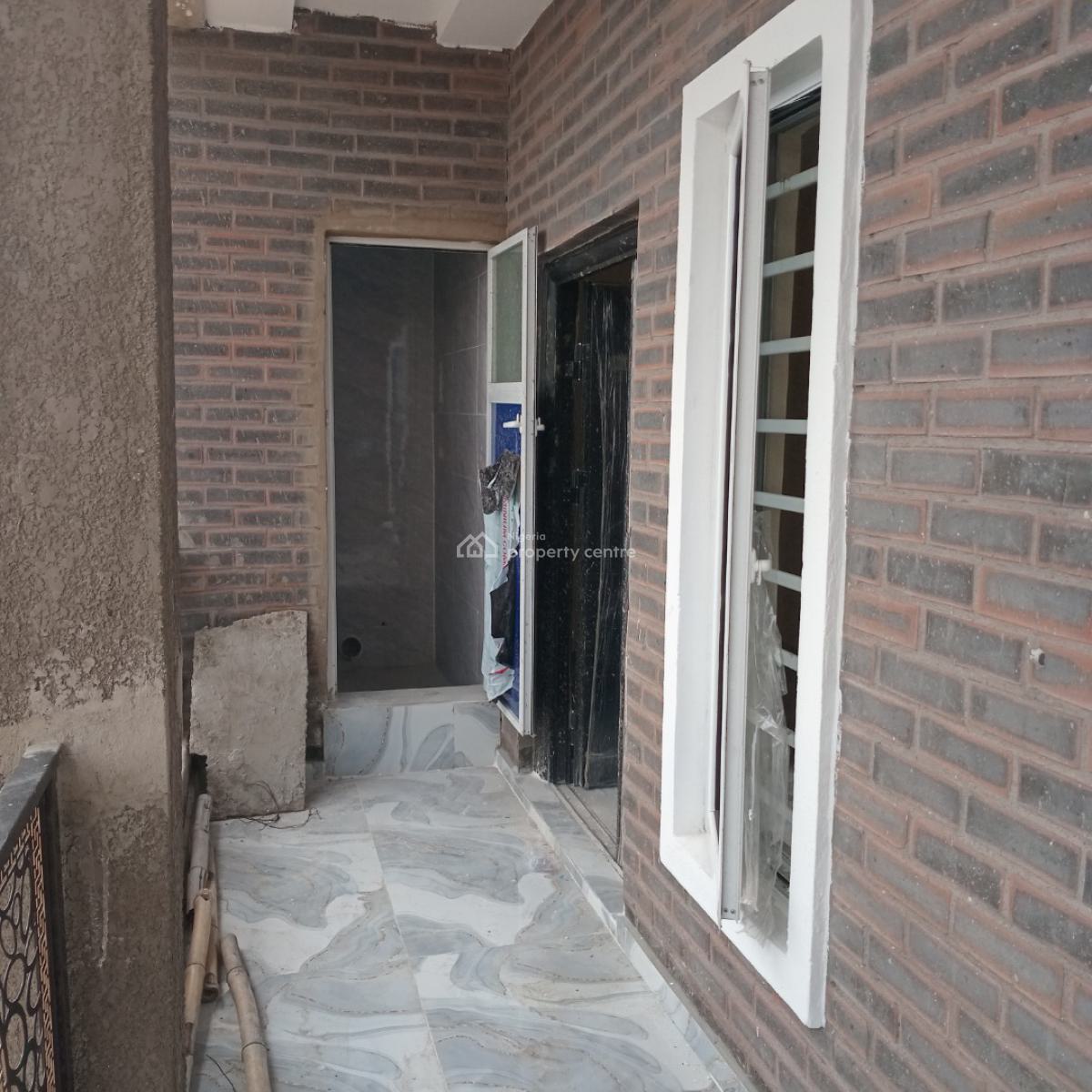 3 Bedroom Flat, Sabo, Yaba, Lagos, Flat / Apartment for Rent