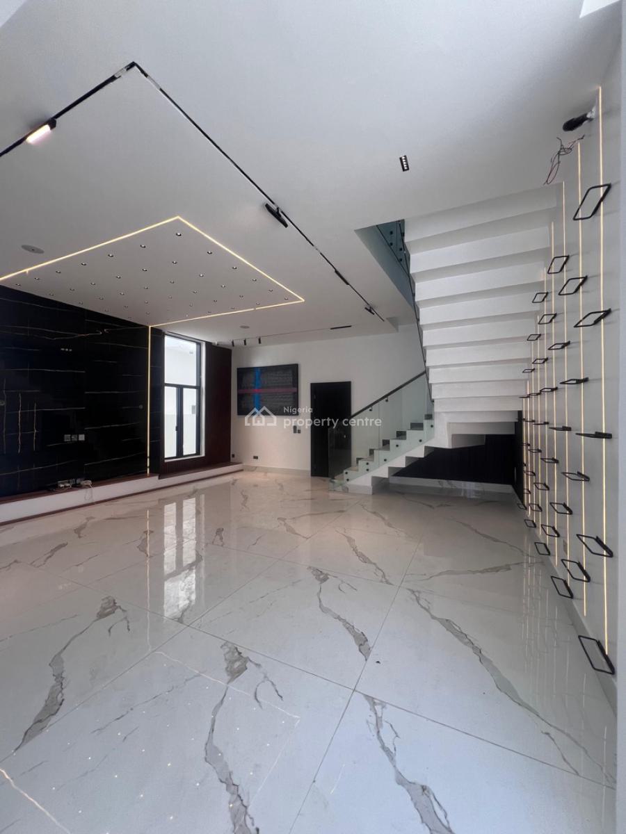 5 Bedrooms Fully Detached Duplex with Bq, Lekki, Lagos, Detached Duplex for Sale