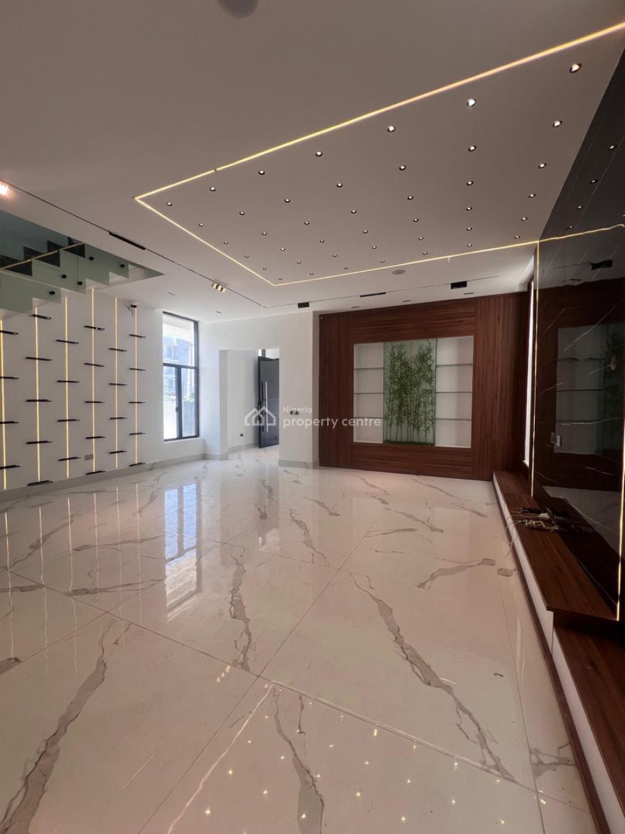 5 Bedrooms Fully Detached Duplex with Bq, Lekki, Lagos, Detached Duplex for Sale