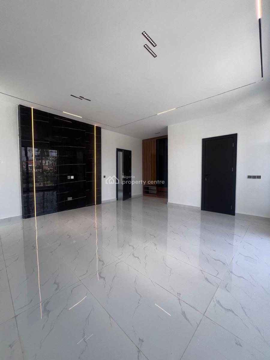 5 Bedrooms Fully Detached Duplex with Bq, Lekki, Lagos, Detached Duplex for Sale