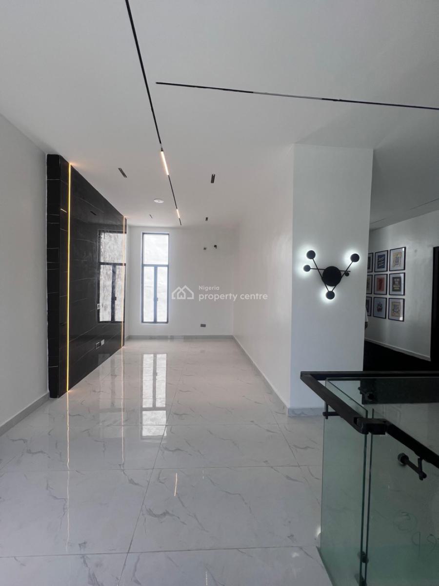 5 Bedrooms Fully Detached Duplex with Bq, Lekki, Lagos, Detached Duplex for Sale