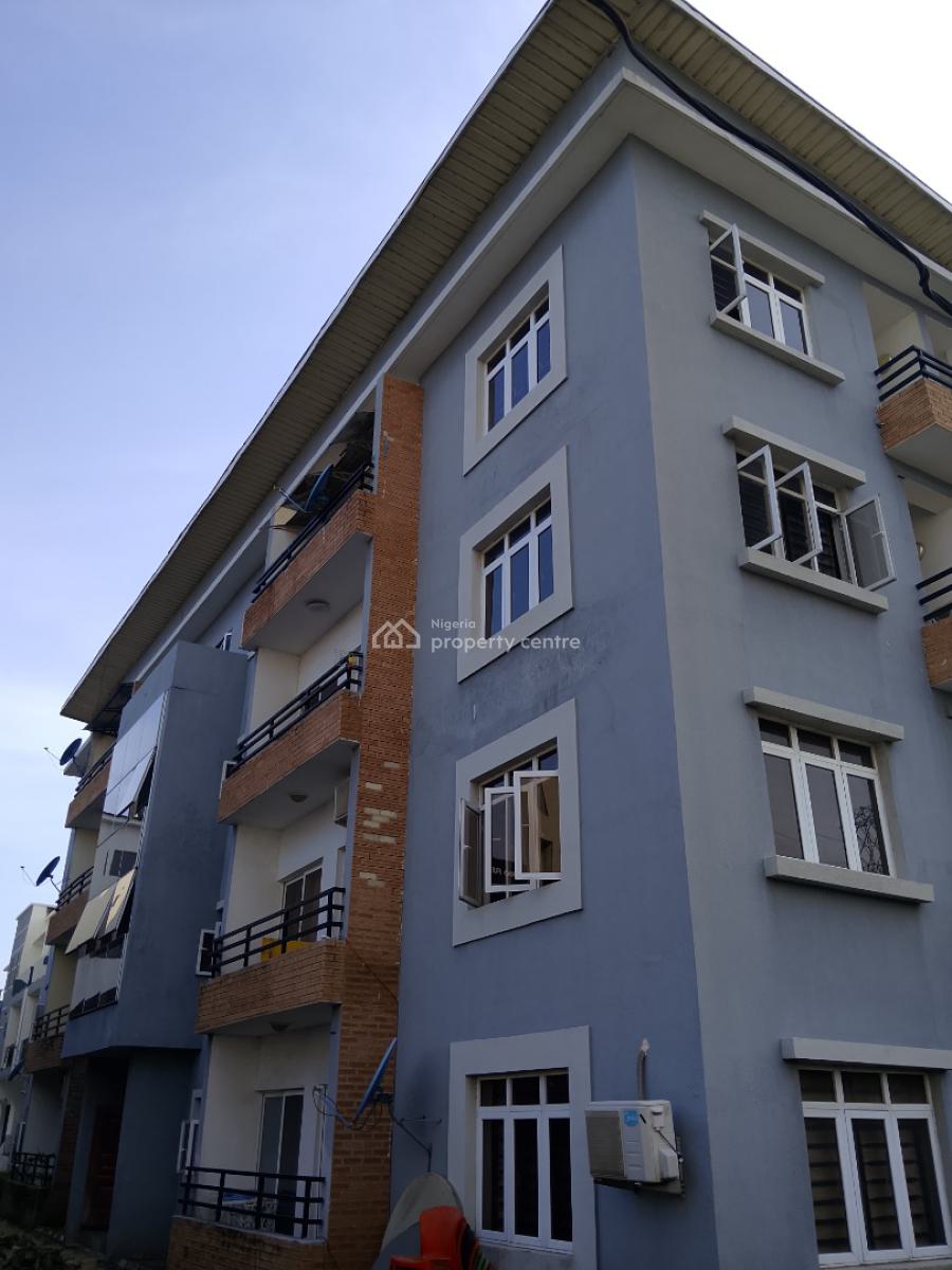 Distress Furnished 3 Bedroom Apartment with Bq on 1st Floor, Kenneth Odidika Estate, Ologolo, Lekki, Lagos, Flat / Apartment for Sale