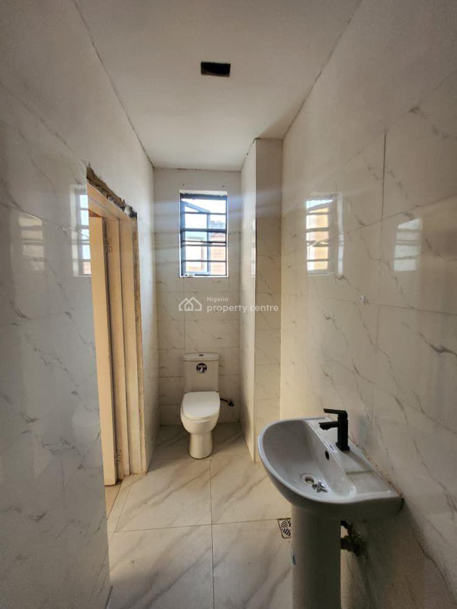 Unfurnished 2 Bedroom Apartment, Ikate, Lekki, Lagos, Flat / Apartment for Rent