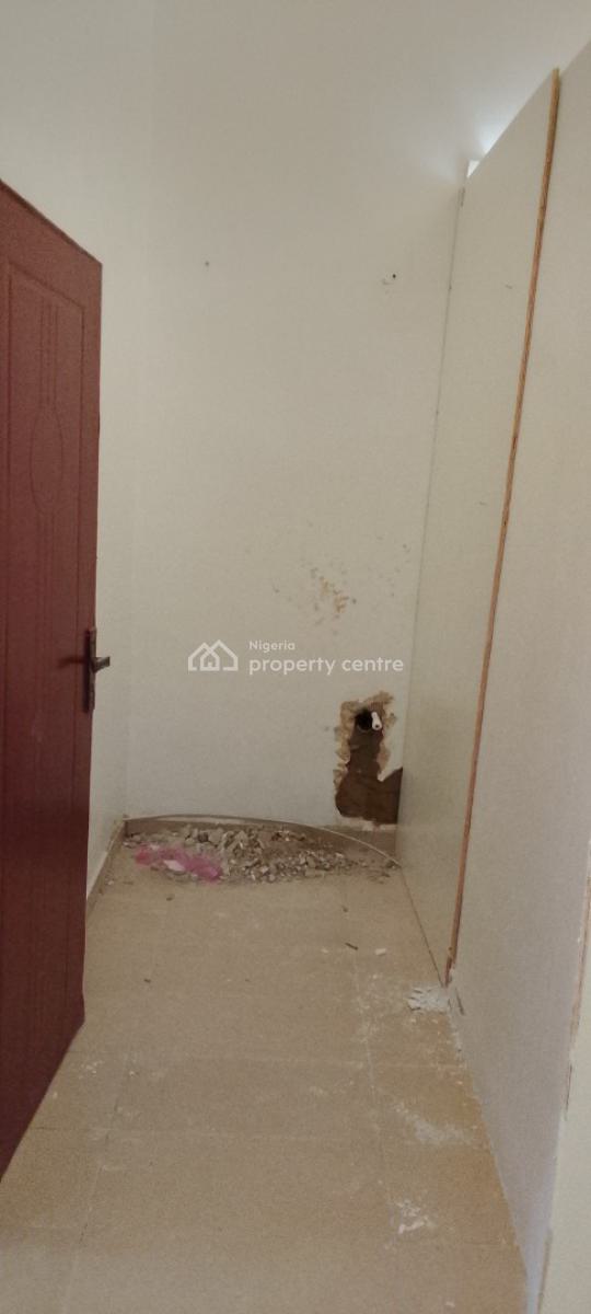 a Gorgeous Room and Parlor, Chevron Drive, Lekki, Lagos, Mini Flat (room and Parlour) for Rent