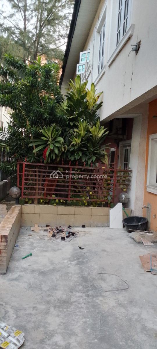 a Gorgeous Room and Parlor, Chevron Drive, Lekki, Lagos, Mini Flat (room and Parlour) for Rent