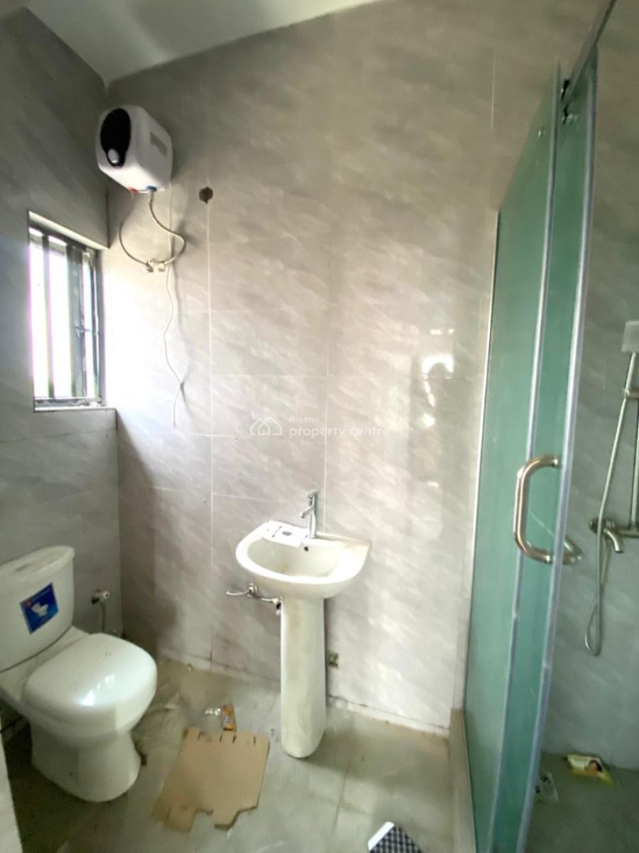 Sharp 3 Bedrooms Apartment, Abraham Adesanya, Ajah, Lagos, Flat / Apartment for Rent
