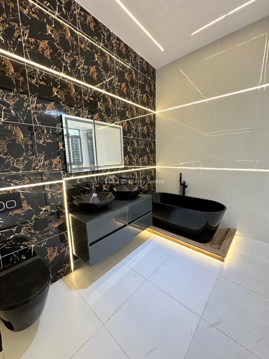 5 Bedroom Fully Detached Duplex with Bq and Swimming Pool, Lekki, Lagos, Detached Duplex for Sale