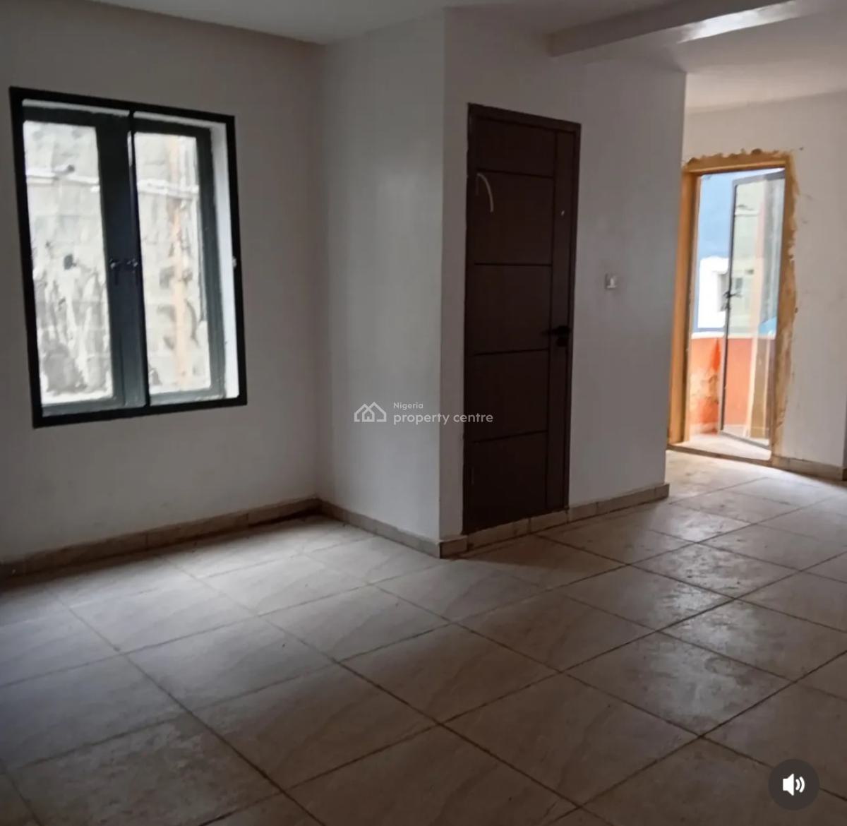 2 Bedroom Apartment, Lekki Phase 1, Lekki, Lagos, Flat / Apartment for Sale