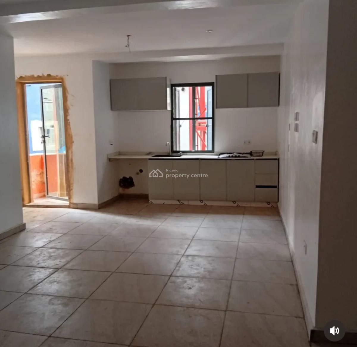 2 Bedroom Apartment, Lekki Phase 1, Lekki, Lagos, Flat / Apartment for Sale