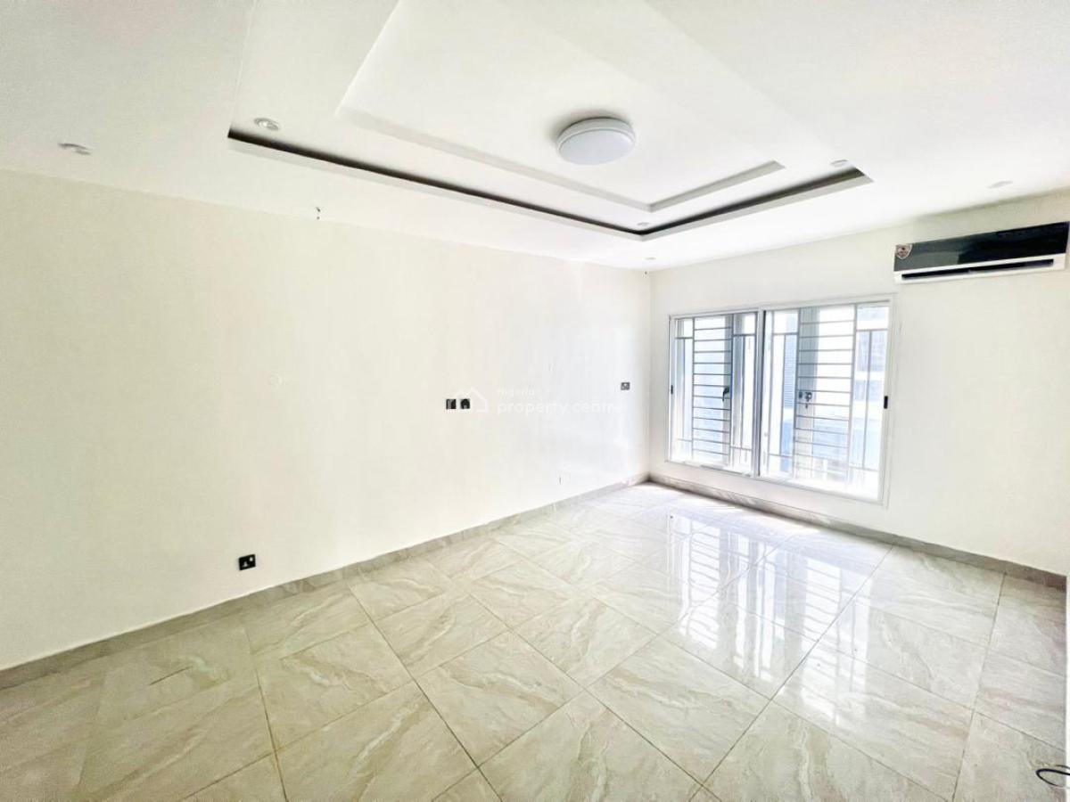Exquisite 3 Bedroom Apartment, Lekki Phase 1, Lekki, Lagos, Flat / Apartment for Sale