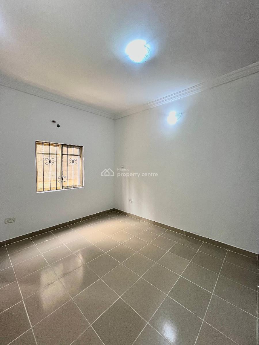 2 Bedroom Apartment (second Floor) in a Secure Gated Estate., Oniru, Victoria Island (vi), Lagos, Flat / Apartment for Rent