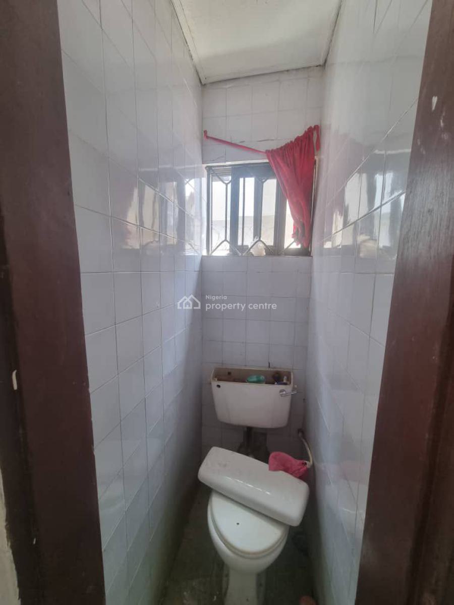 1 Bedroom Apartment, Lekki Phase 1, Lekki, Lagos, Mini Flat (room and Parlour) for Rent