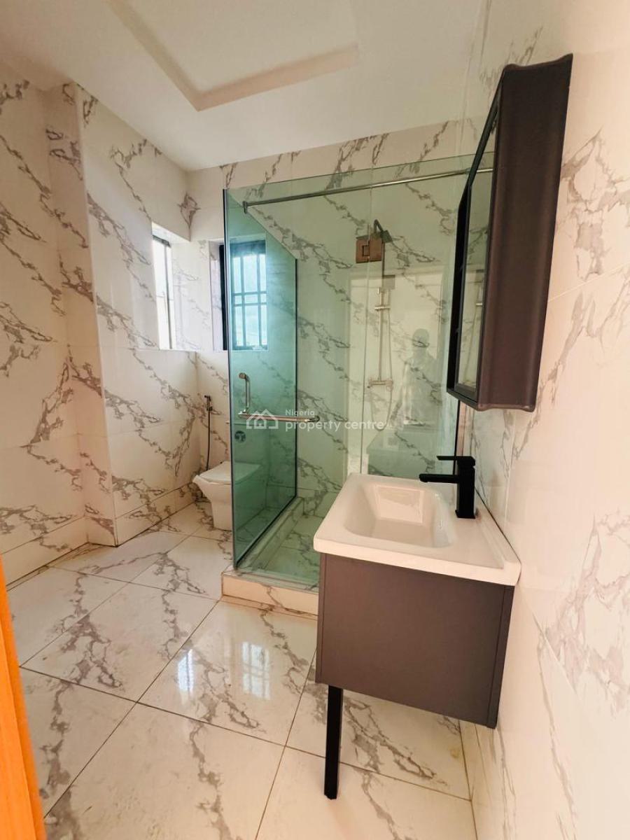 Spaciously Built 5 Bedroom Semi Detached Duplex with Bq, Adeniyi Jones, Ikeja, Lagos, Semi-detached Duplex for Sale