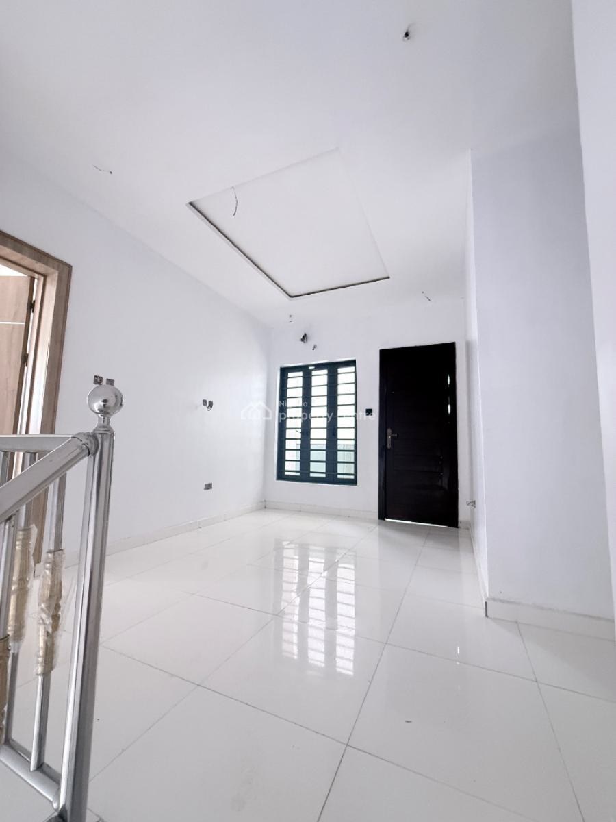 Modern 4 Bedroom Semi-detached Duplex with Bq, Ologolo, Lekki, Lagos, Semi-detached Duplex for Sale