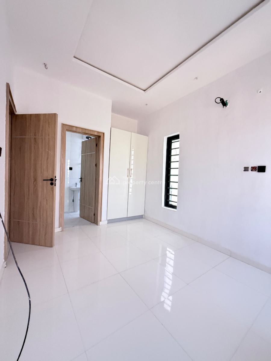 Modern 4 Bedroom Semi-detached Duplex with Bq, Ologolo, Lekki, Lagos, Semi-detached Duplex for Sale