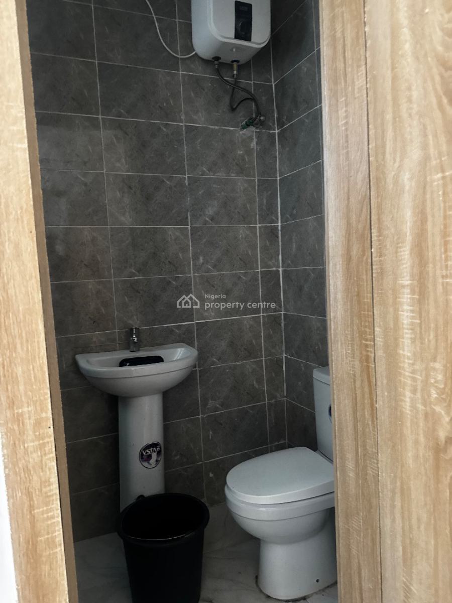 Newly Built Executive 4-bedroom Terrace Duplex, General Paint, Ajah, Lagos, Terraced Duplex for Rent