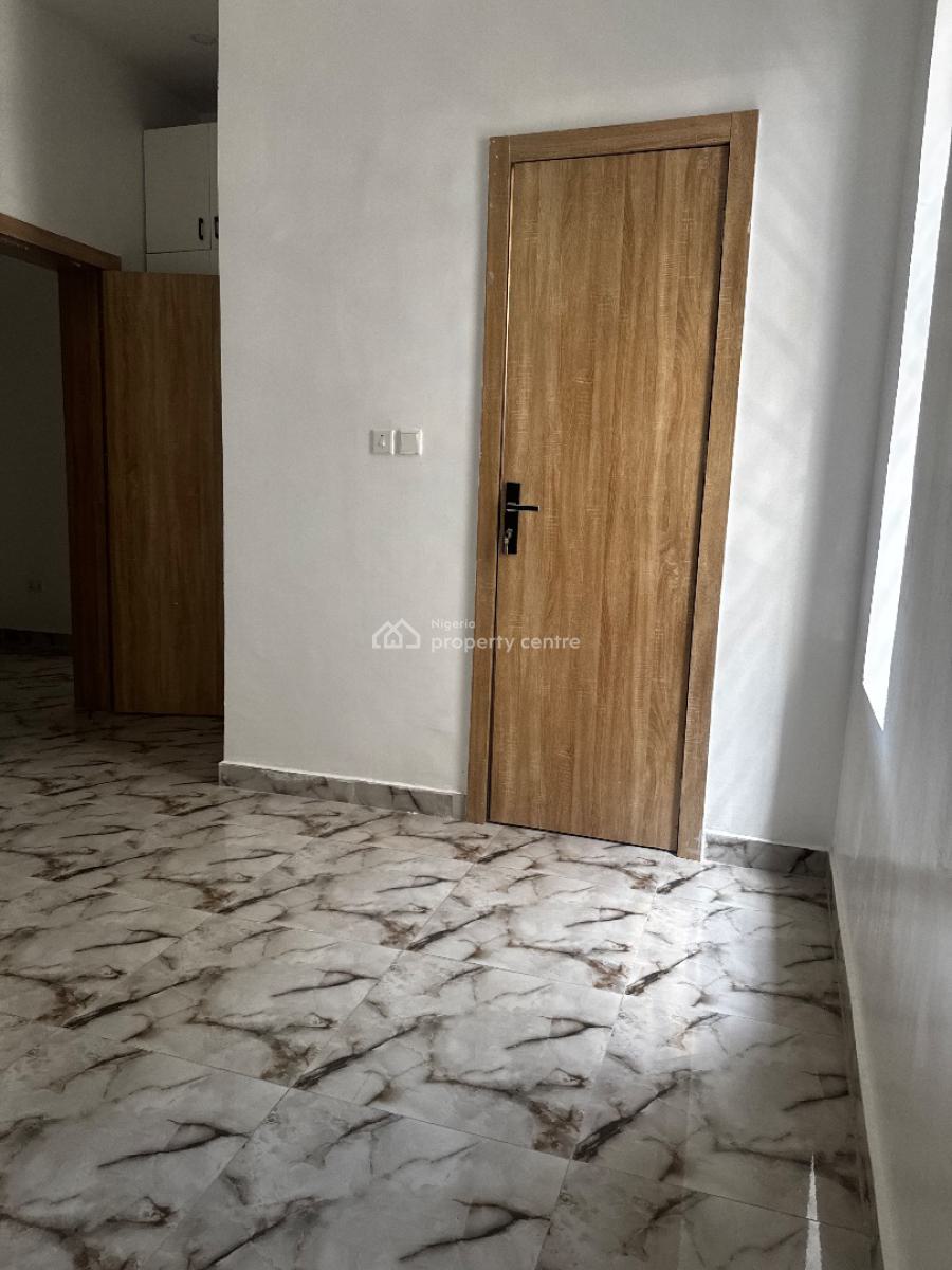Newly Built Executive 4-bedroom Terrace Duplex, General Paint, Ajah, Lagos, Terraced Duplex for Rent