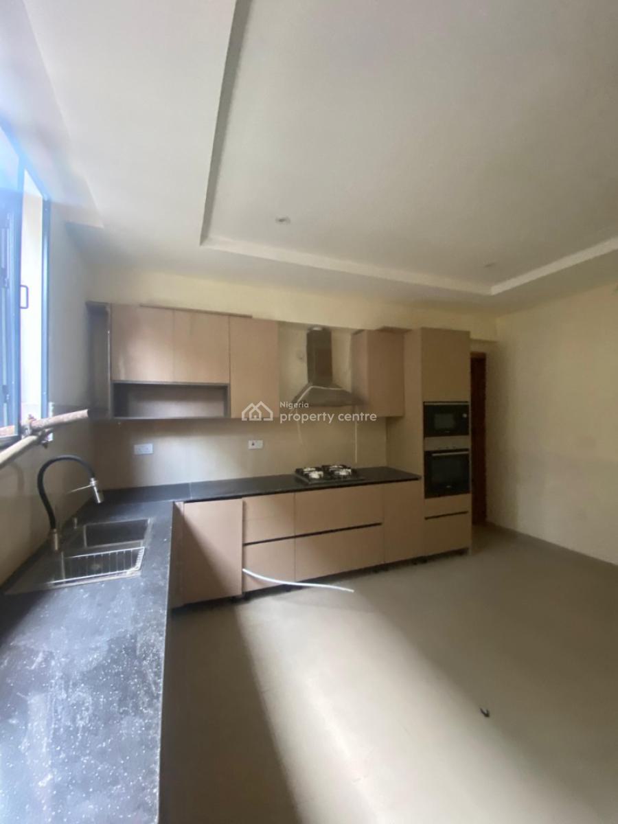 3-bedroom Apartment with Swimming Pool & Gym, Lekki Phase 1, Lekki, Lagos, Flat / Apartment for Sale