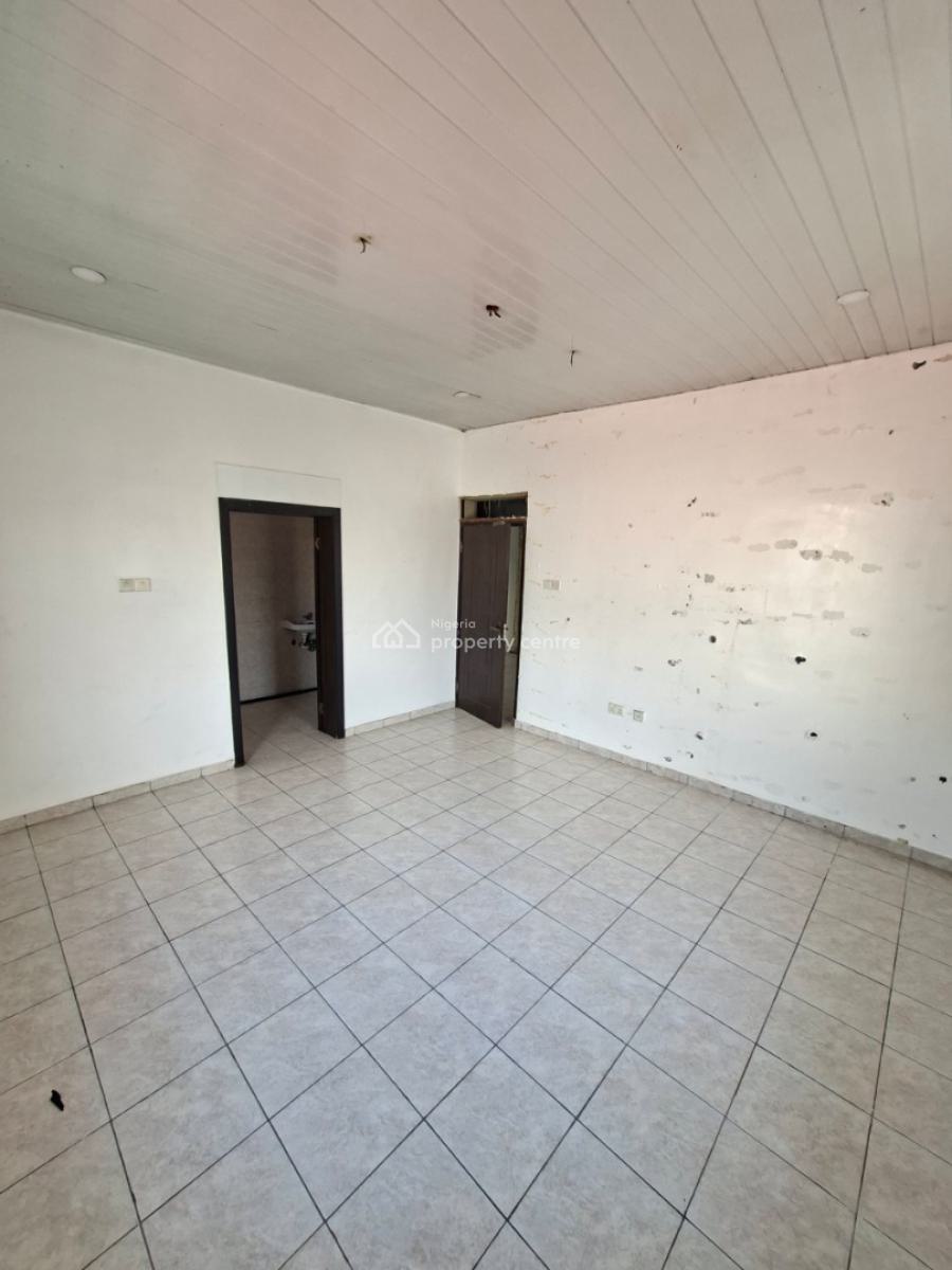 4 Bedroom Semi Detached House with a Bq, Lekki Phase 1, Lekki, Lagos, Semi-detached Duplex for Rent