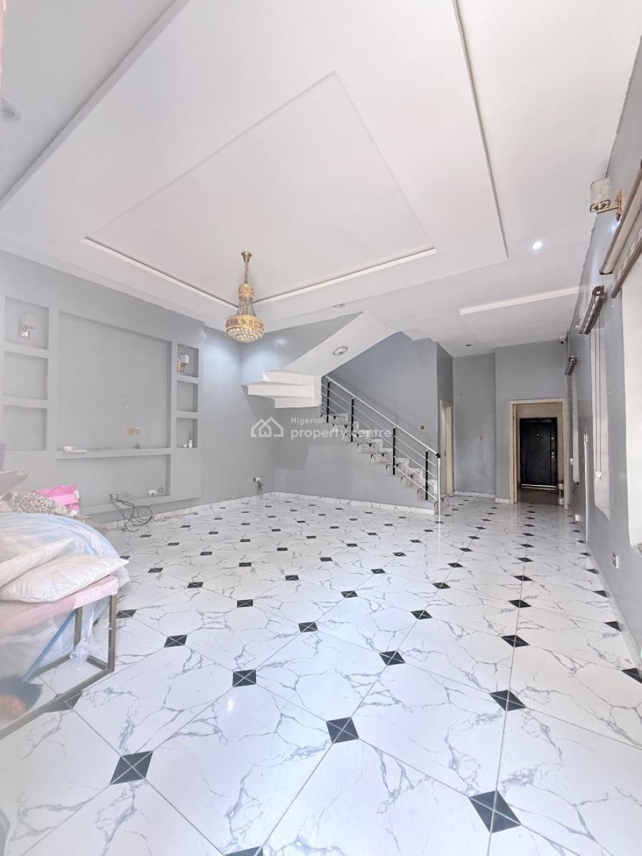 4-bedroom Semi-detached Duplex, Ologolo, Lekki, Lagos, Semi-detached Duplex for Rent