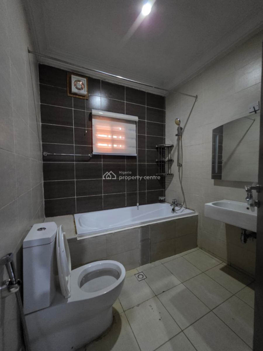 Serviced and Furnished 3 Bedroom Apartment, Durumi, Abuja, Flat / Apartment for Rent