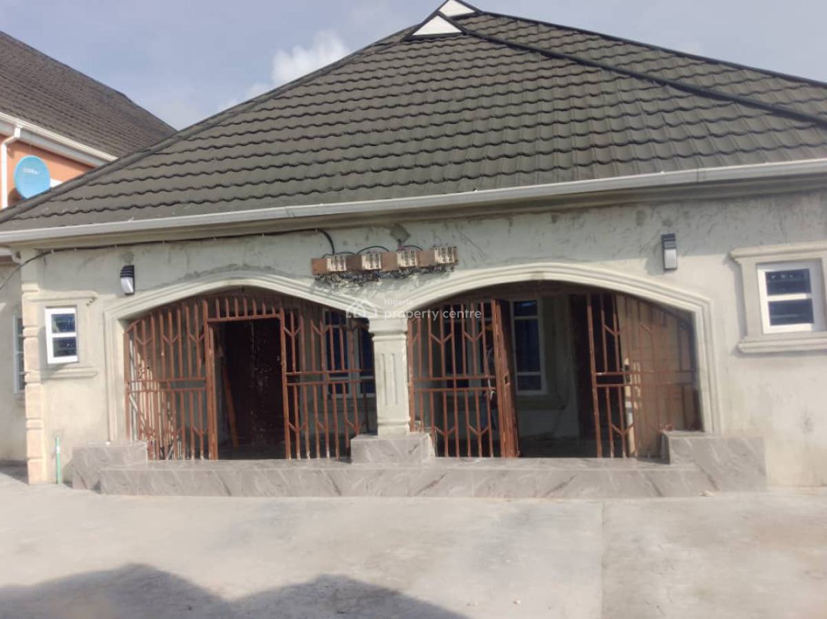 Luxurious Newly Built 2bedroom Flats, Coconut Road Onosa, Ibeju Lekki, Lagos, Flat / Apartment for Rent