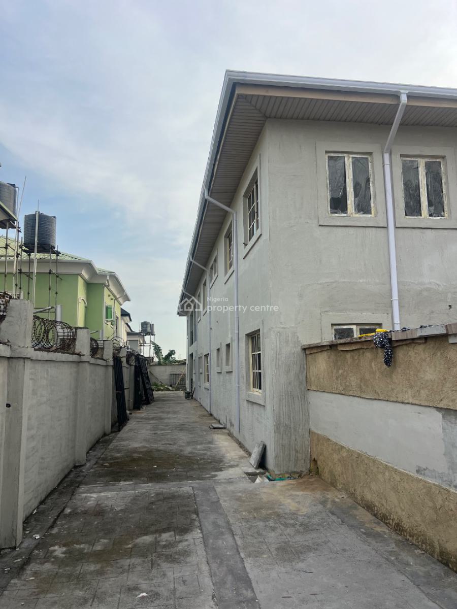 Newly Built 4 Beds Semi Detached Self Compound with Bq (very Secured), Gra Phase 1, Magodo, Lagos, Semi-detached Duplex for Rent