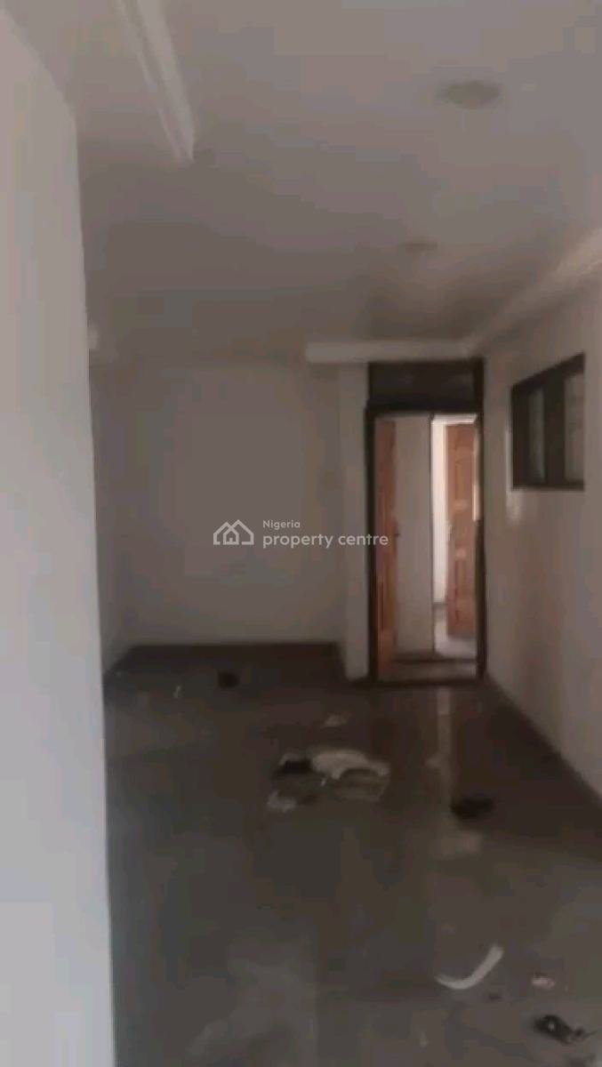 Standard and Spacious 4 Bedroom Apartment, Alapere Housing Estate, Alapere, Ketu, Lagos, Flat / Apartment for Sale