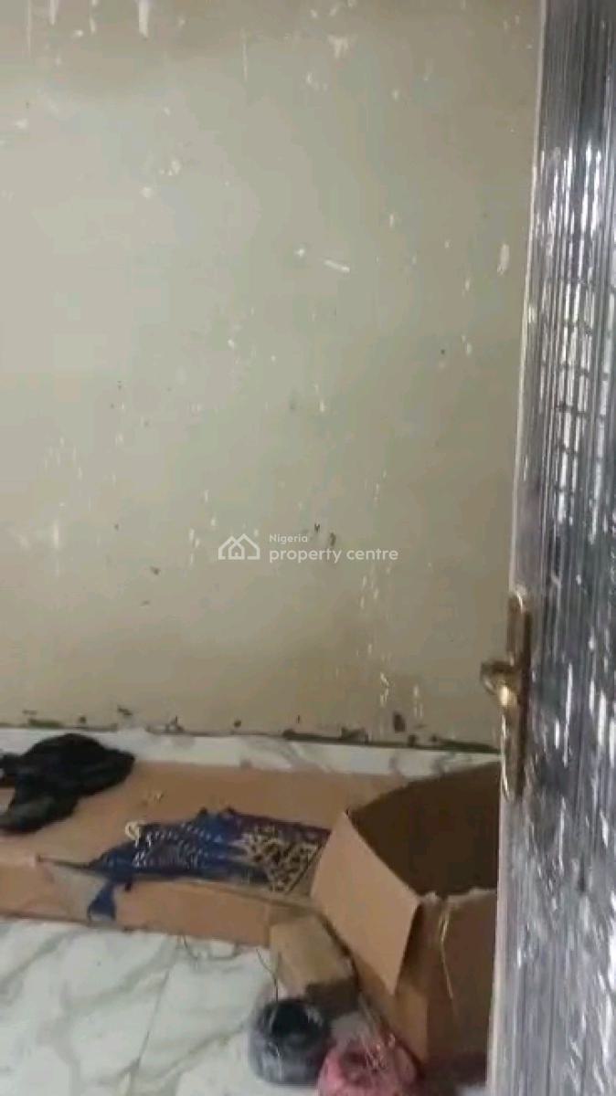 Standard and Newly Built Mini Flat, Costain Axis, Costain, Yaba, Lagos, Mini Flat (room and Parlour) for Rent