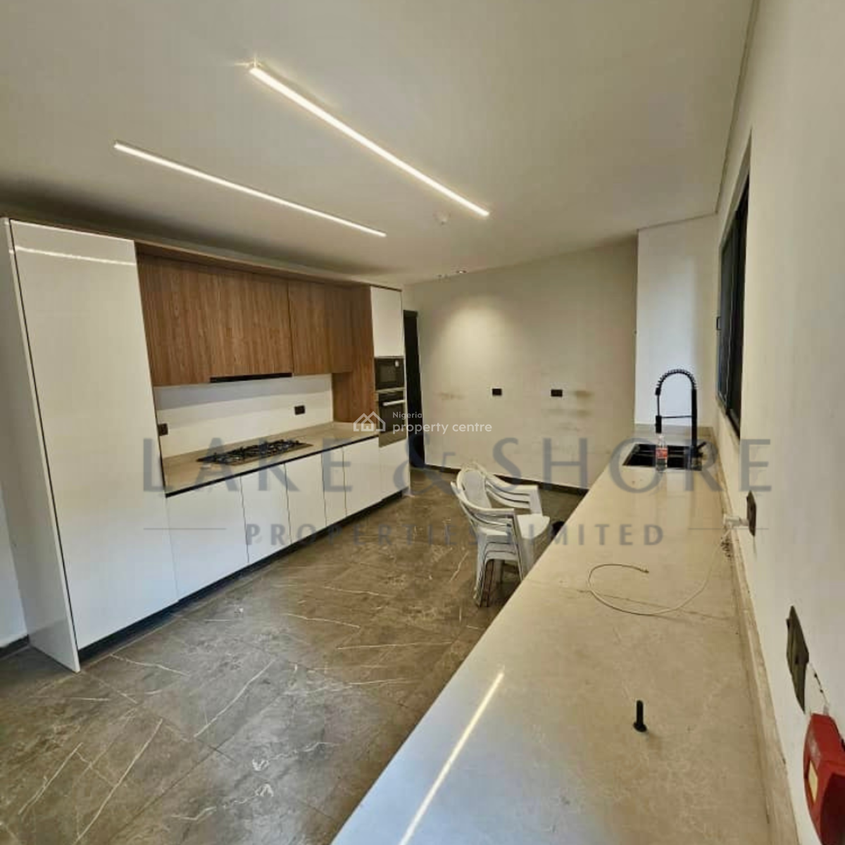 4 Bedroom Terrace with One Room Bq., Ikoyi, Lagos, House for Rent