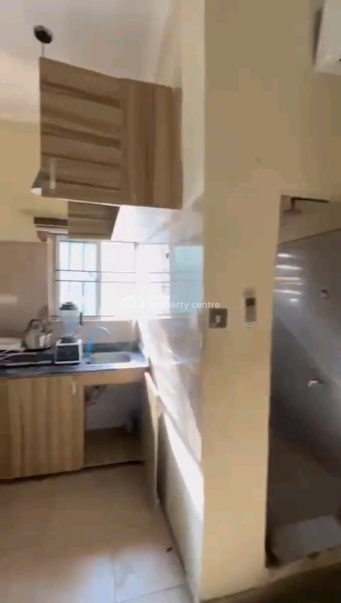 Standard and Spacious Female Hostel, Ilaje-akoka, Bariga, Shomolu, Lagos, Self Contain (single Rooms) for Rent