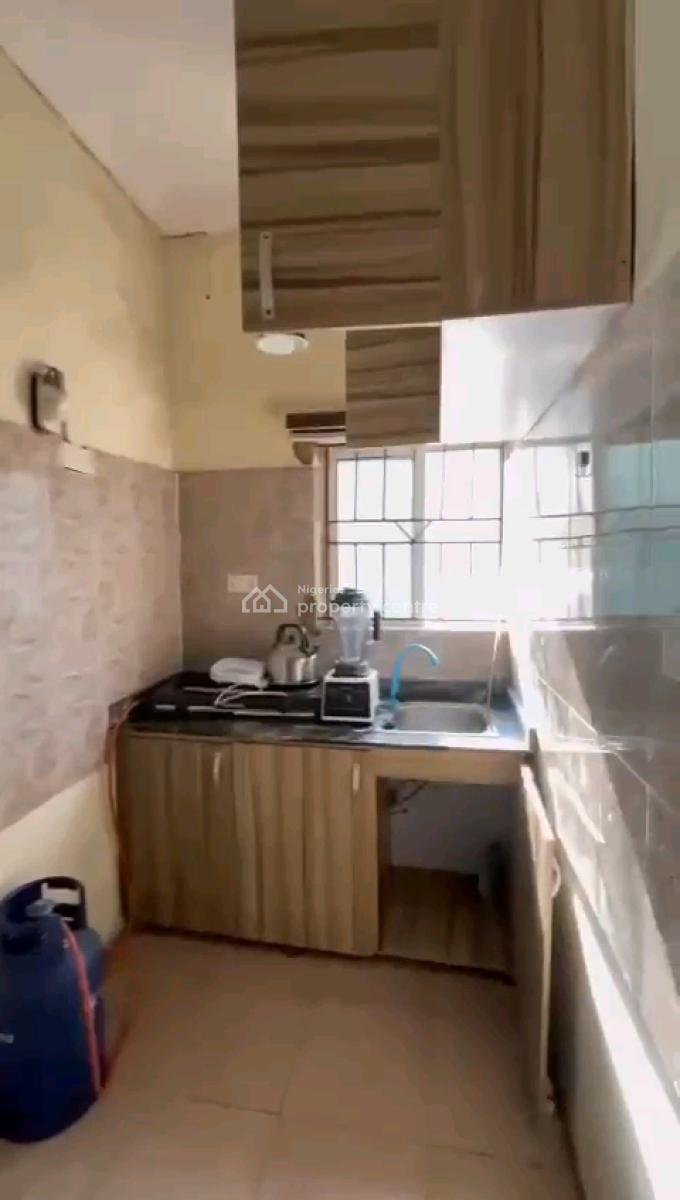 Standard and Spacious Female Hostel, Ilaje-akoka, Bariga, Shomolu, Lagos, Self Contain (single Rooms) for Rent