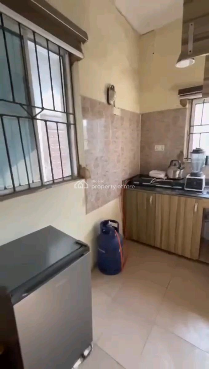 Standard and Spacious Female Hostel, Ilaje-akoka, Bariga, Shomolu, Lagos, Self Contain (single Rooms) for Rent