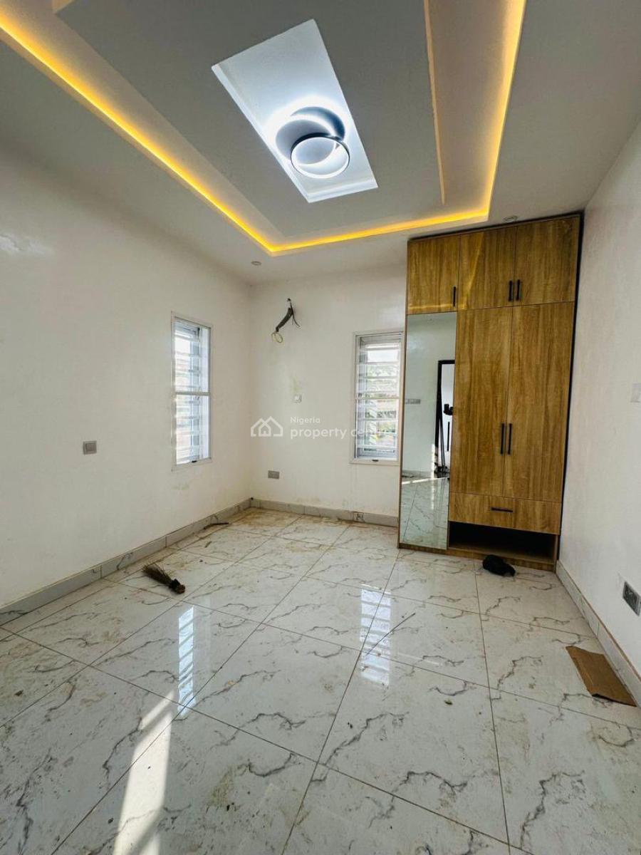 Luxurious 5 Bedroom Fully Detached Duplex with Bq, Omole Phase 2, Ikeja, Lagos, House for Sale