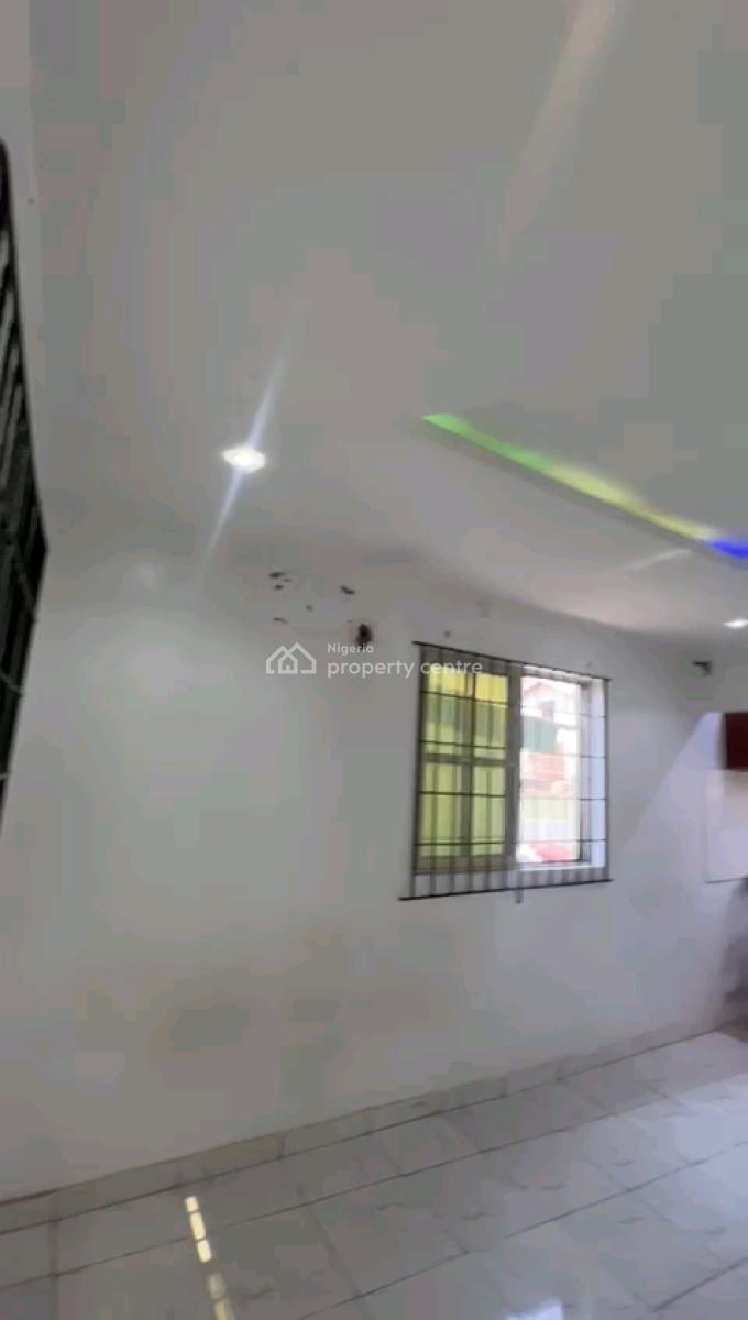 Standard and Spacious Room Self Contained, Onike, Yaba, Lagos, Self Contain (single Rooms) for Sale