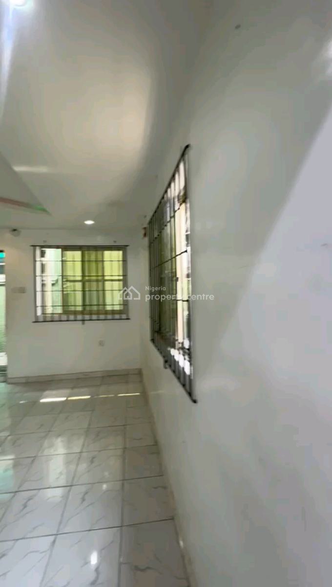 Standard and Spacious Room Self Contained, Onike, Yaba, Lagos, Self Contain (single Rooms) for Sale