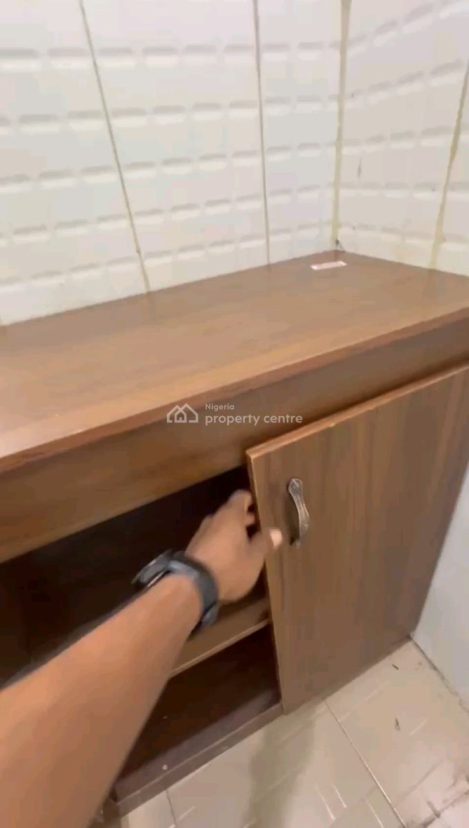 Standard and Spacious Room Self Contained, Onike, Yaba, Lagos, Self Contain (single Rooms) for Sale