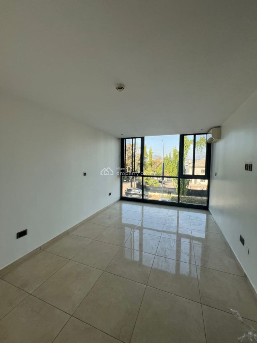 Brand New, Serviced and Standard 3 Bedroom Apartment with Gym, Wuse 2, Abuja, Flat / Apartment for Sale