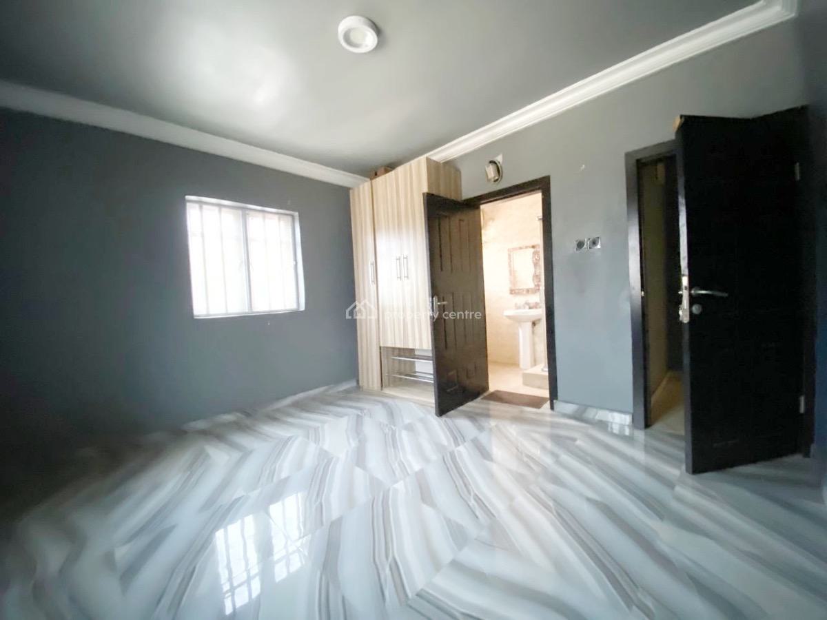 Luxury 3 Bedroom Flat, Omole Phase 2, Ikeja, Lagos, Flat / Apartment for Rent