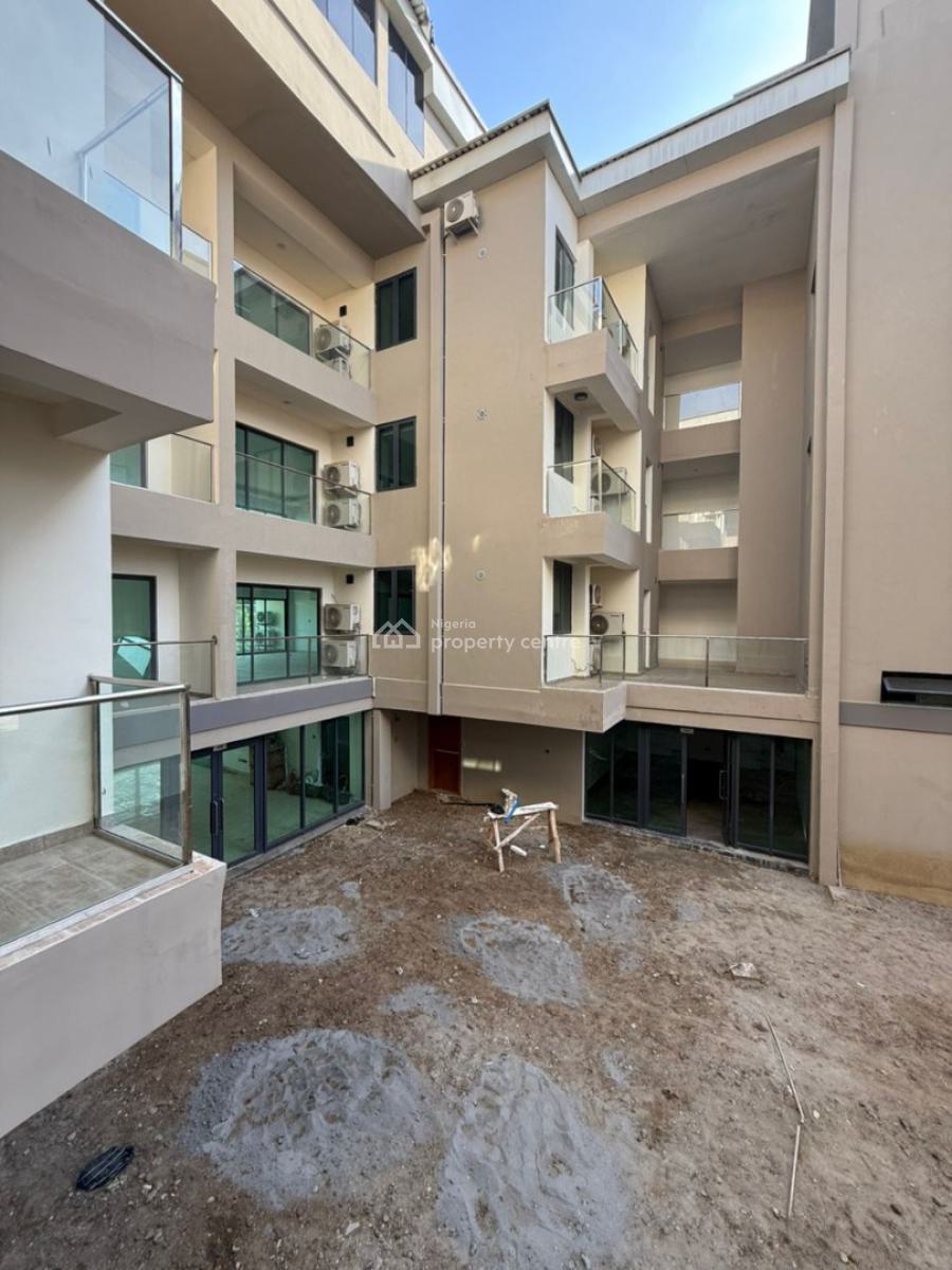 Serviced , Brand New and Standard 4 Bedroom Apartment with Bq, Wuse 2, Abuja, Flat / Apartment for Sale