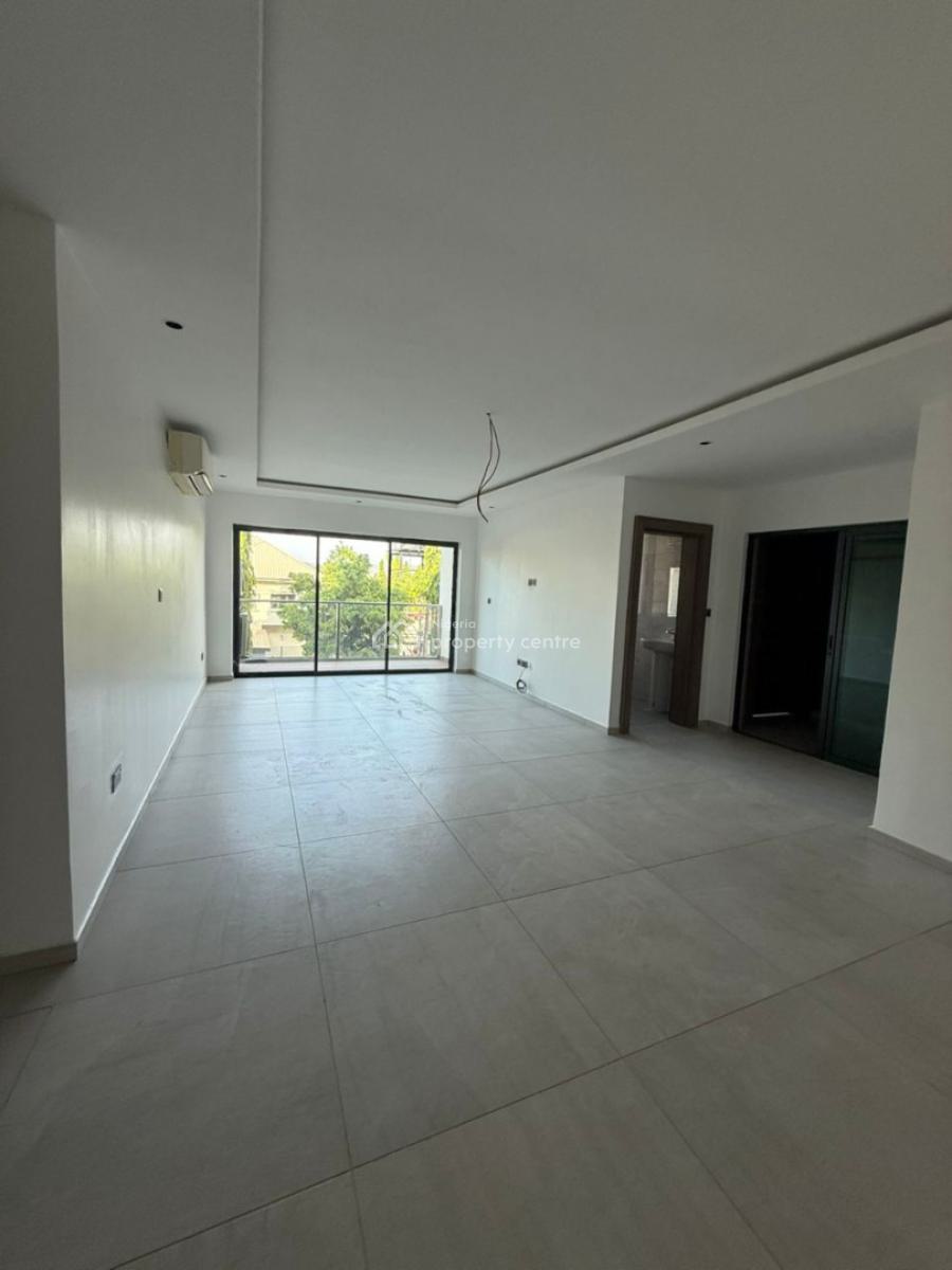 Serviced , Brand New and Standard 4 Bedroom Apartment with Bq, Wuse 2, Abuja, Flat / Apartment for Sale