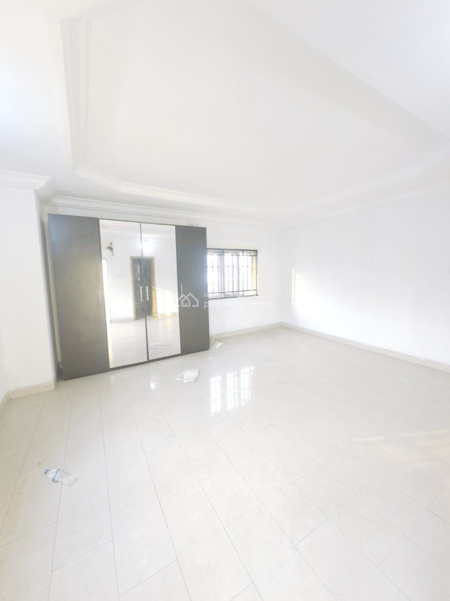 Well Built 4 Bedroom Semi Detached Duplex with Bq in a Gated Estate, Chevron Drive, Lekki, Lagos, Semi-detached Duplex for Rent