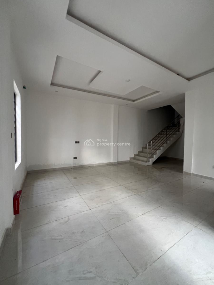Extra Large 4 Bedroom Semi Detached Duplex, General Paint , Lbs, Ajah, Lagos, Semi-detached Duplex for Rent