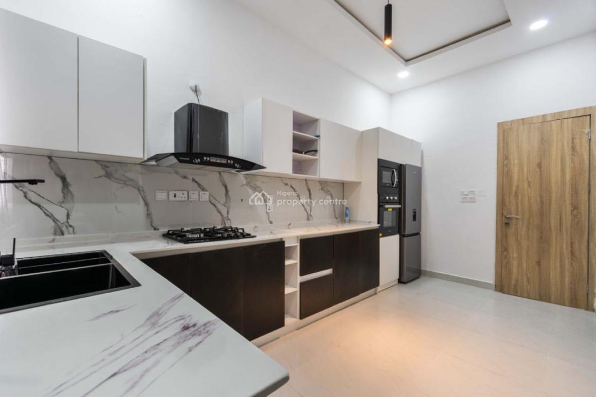 Luxuriously Furnished 2 Bedroom Apartment, Wonder Park, Lekki Phase 1, Lekki, Lagos, Flat / Apartment Short Let