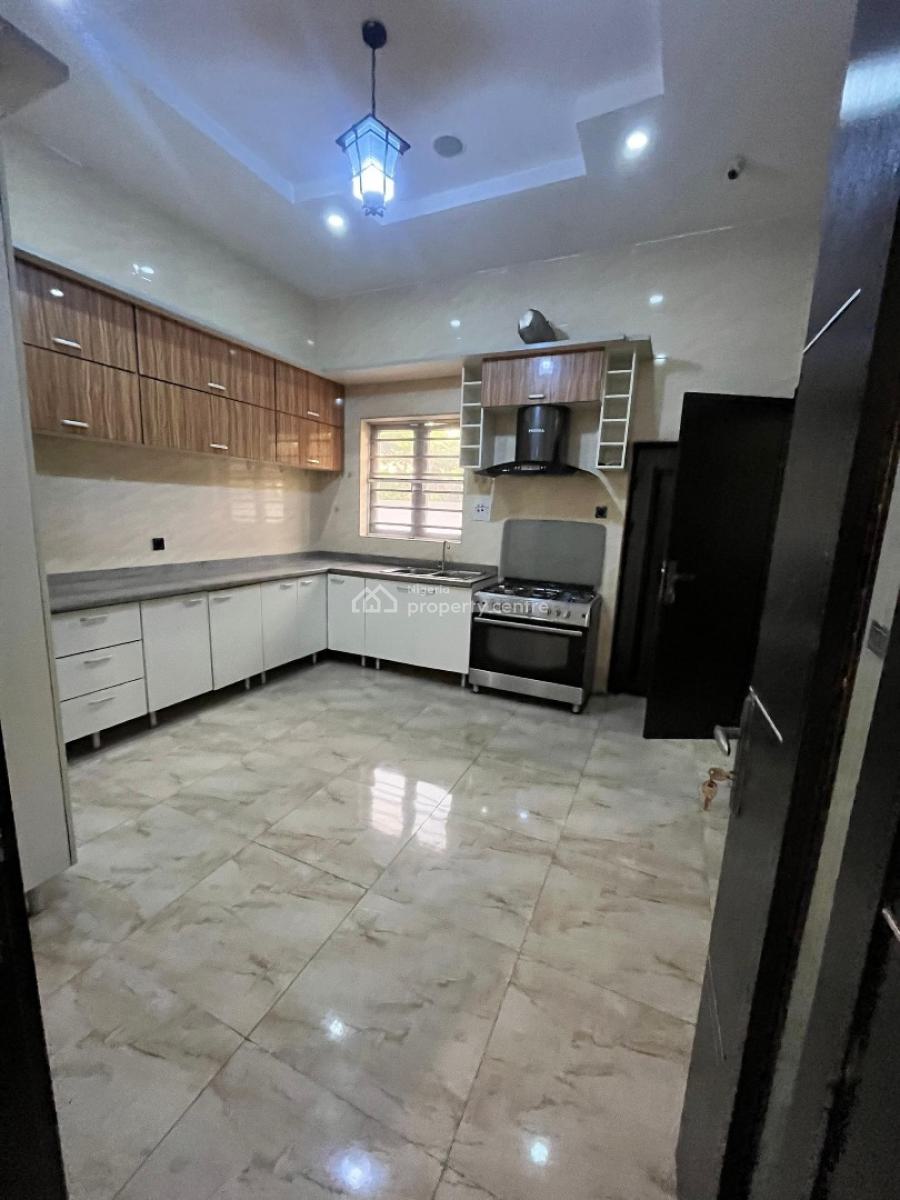 5 Bedroom Fully Detached Duplex with Bq, Chevron Drive, Lekki, Lagos, Detached Duplex for Rent