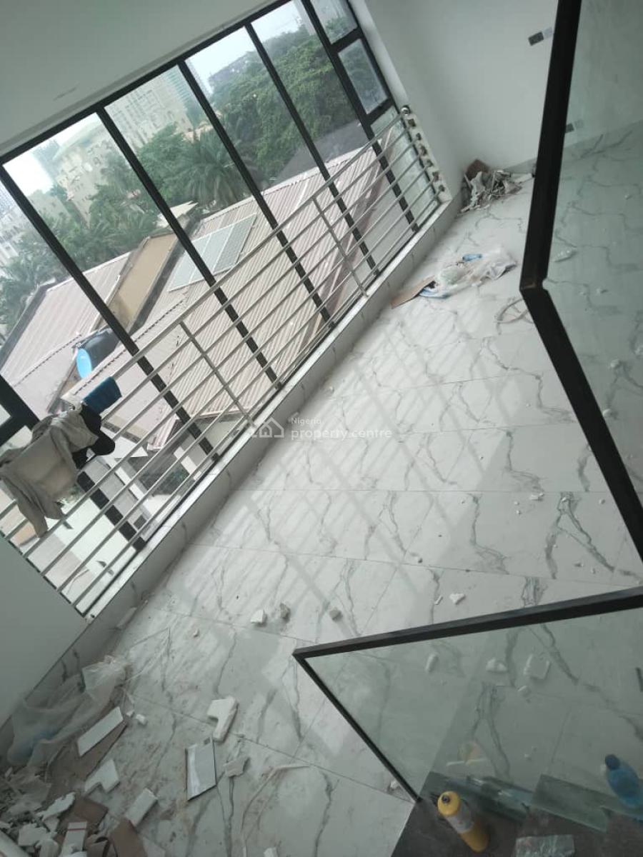 Very Clean and Lovely  3 Bedroom Maisonette, Glover Road, Ikoyi, Lagos, Flat / Apartment for Rent